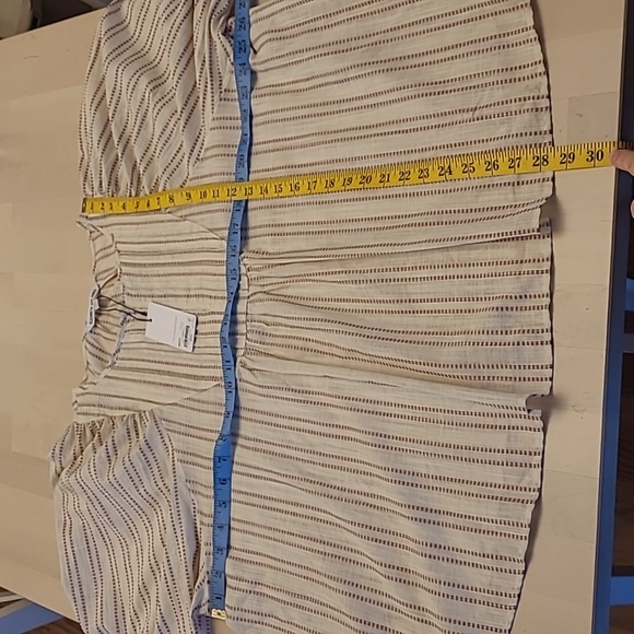 NWT Elizabeth and James Boho Striped Brown and Off-white Peasent Blouse - Picture 15 of 17